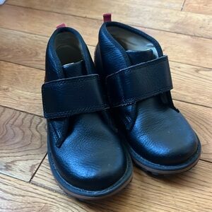 Umi | Boys Boots Dress Shoes size 9 EU 26